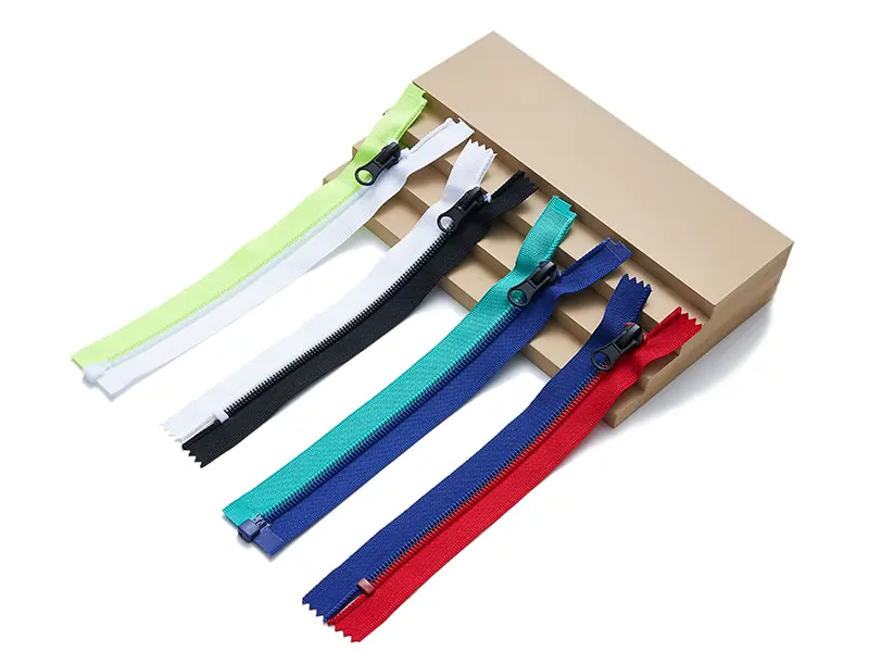 Nylon vetoketju
